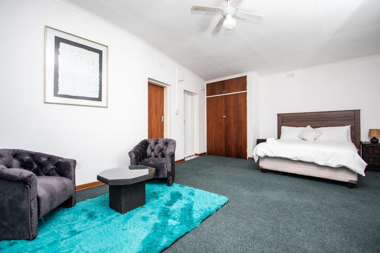 Willow Guest House Boksburg Ngoại thất bức ảnh