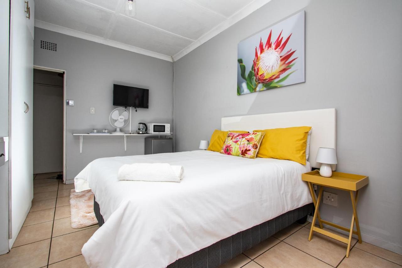 Willow Guest House Boksburg Ngoại thất bức ảnh