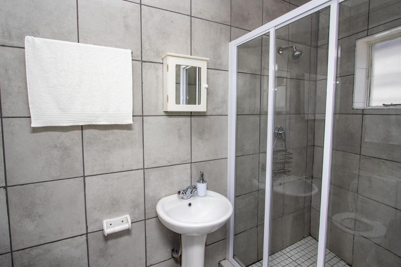 Willow Guest House Boksburg Ngoại thất bức ảnh