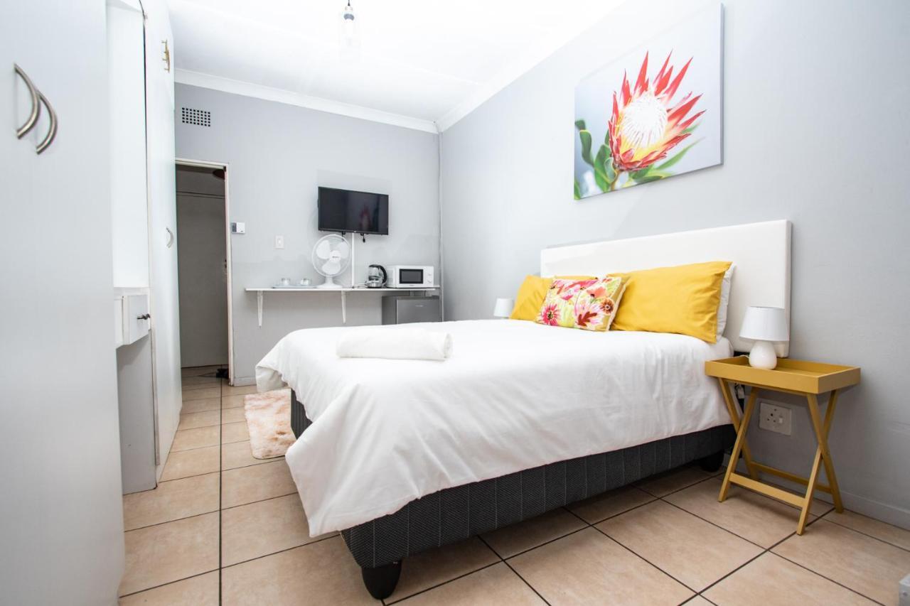 Willow Guest House Boksburg Ngoại thất bức ảnh