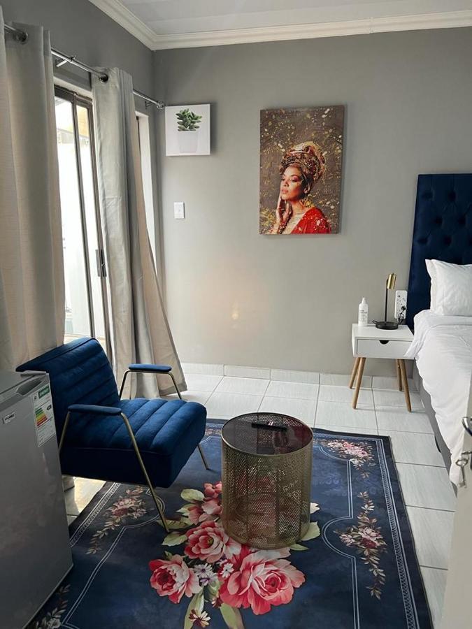 Willow Guest House Boksburg Ngoại thất bức ảnh