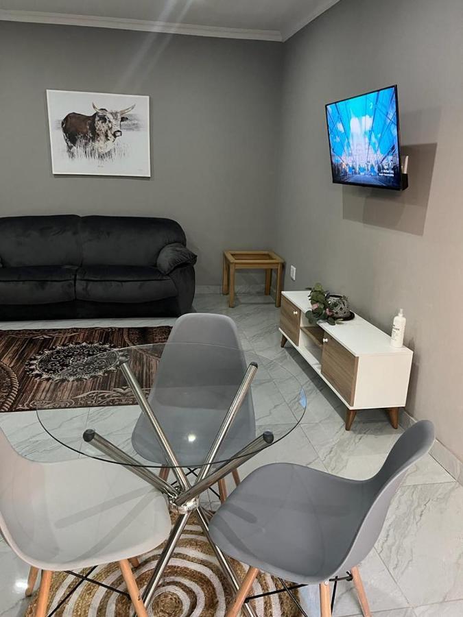 Willow Guest House Boksburg Ngoại thất bức ảnh