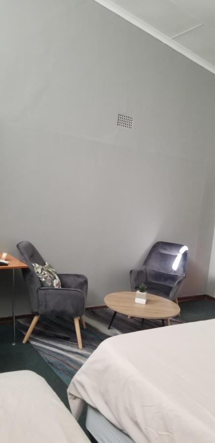 Willow Guest House Boksburg Ngoại thất bức ảnh